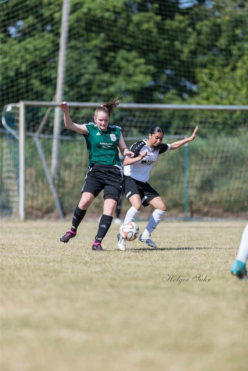 Bild 210 - wBJ TuRa Meldorf/Buesum - JFV Luebeck : Ergebnis: 1:0